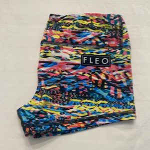 Fleo Original Shorts Size Small